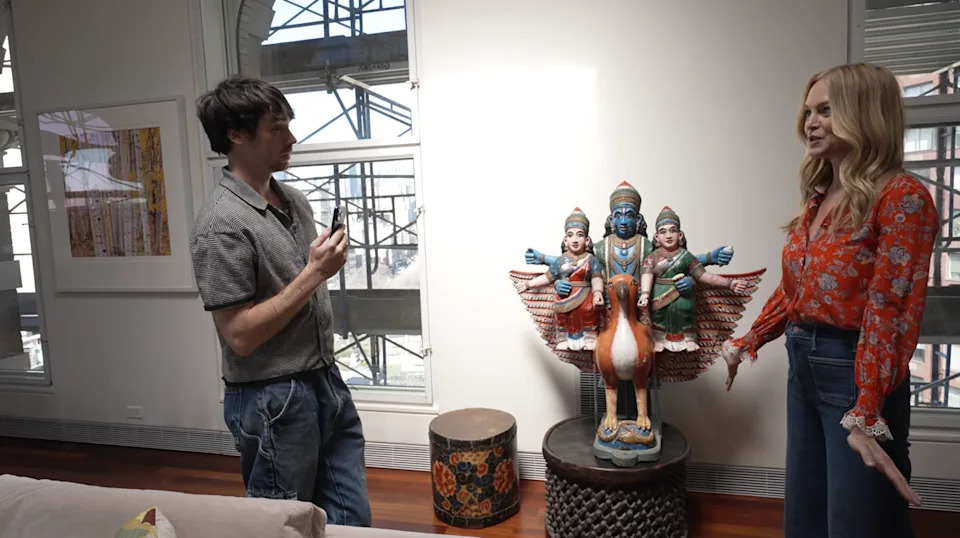 The “Boogie Nights” star shared her statue of a deity of Hinduism, Vishnu.