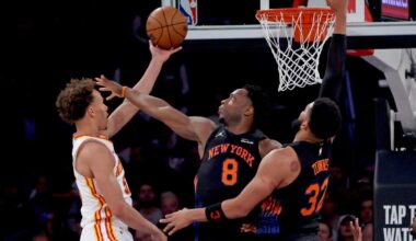 Knicks collapse in stunning Game 2 loss to let Hawks even series