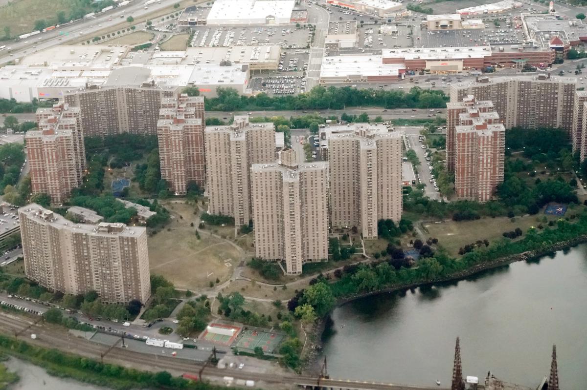 NY's climate mandates may send fees in affordable Co-Op City complex soaring from $950 to $4K
