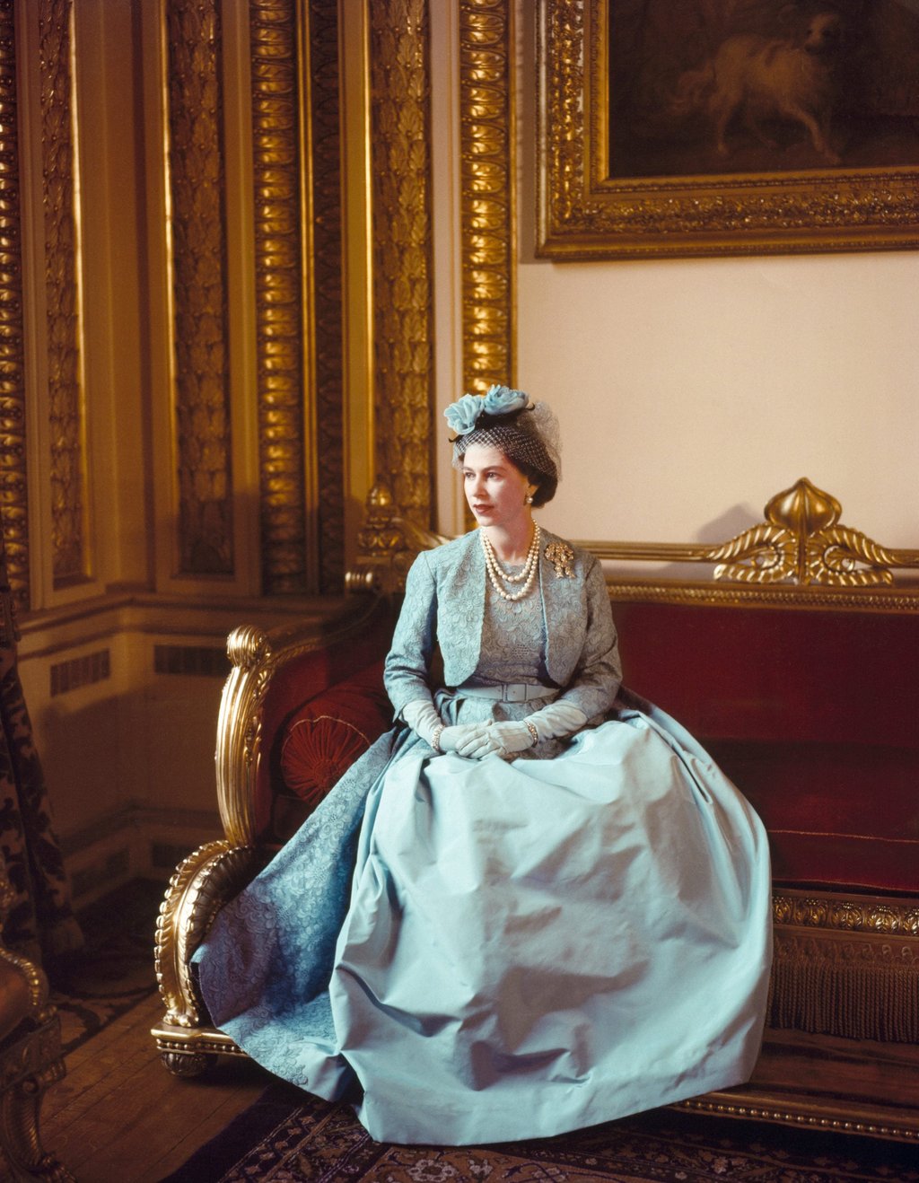 Queen Elizabeth dressed for Princess Margaret’s wedding in 1960. Photo: Cecil Beaton/Victoria and Albert Museum