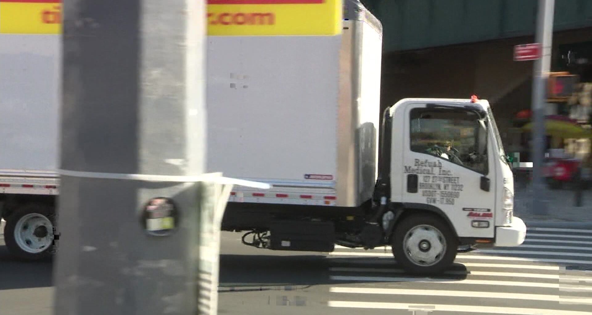 News 12 | Bronx | New York Loses Nearly 74 Million For Not Revoking 33000 Illegal Licenses For Immigrant Truckers