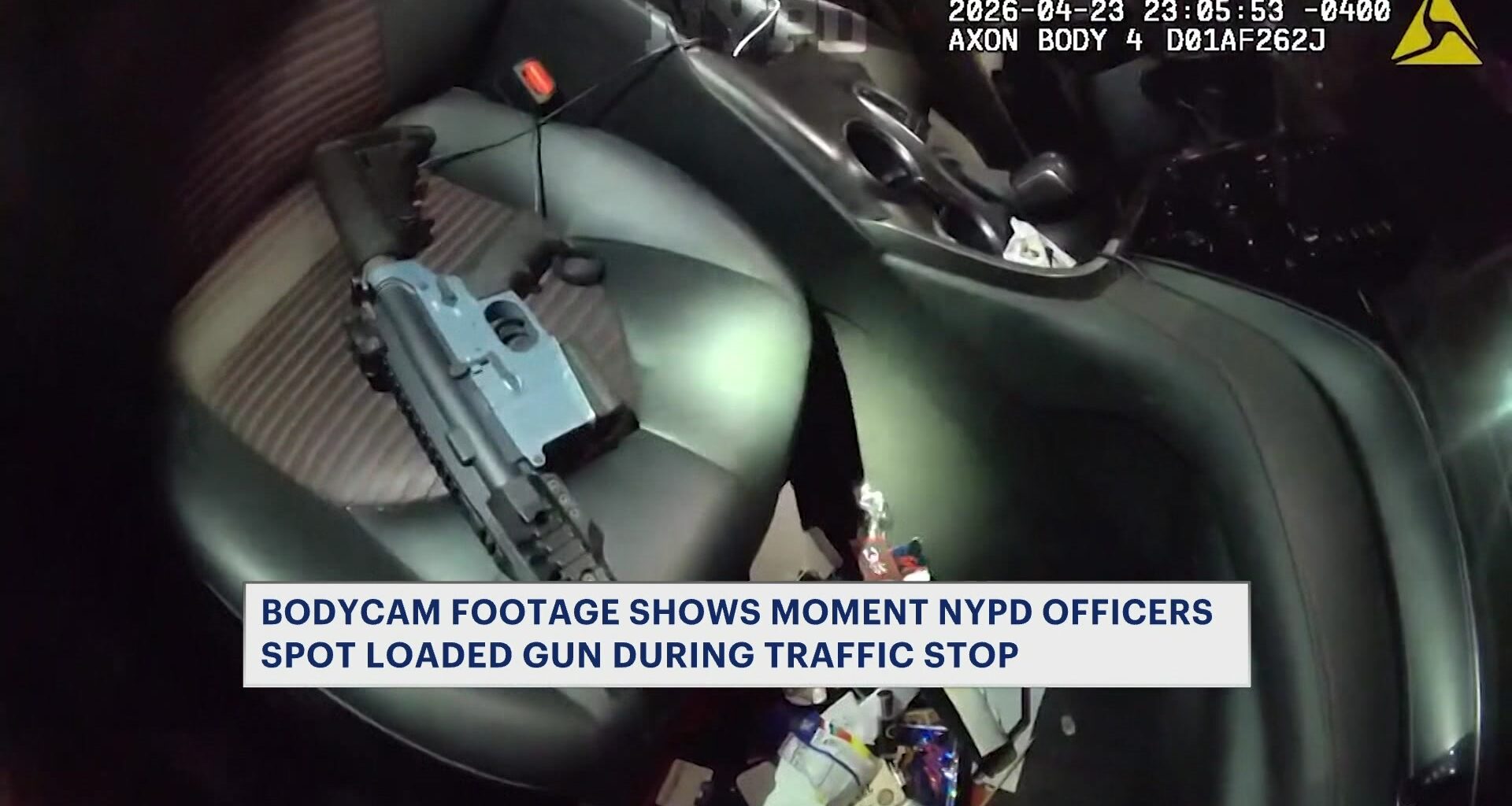 News 12 | Bronx | Caught On Camera Nypd Officers Spot Loaded Gun During Traffic Stop In Unionport