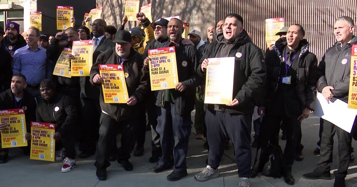 Possible NYC residential building worker strike could impact tens of thousands of union members