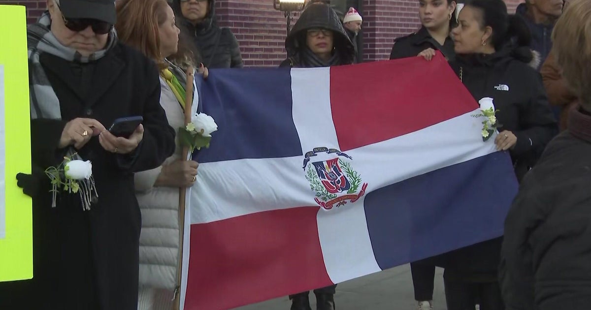 Vigil in NYC marks 1 year since deadly roof collapse at Dominican nightclub