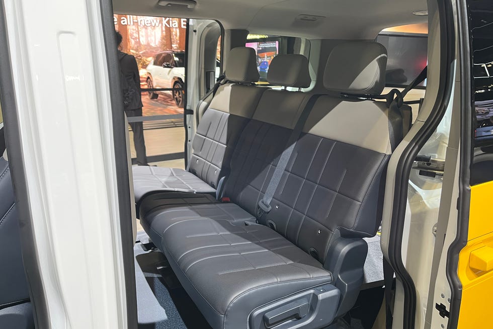 kia pv5 braunability nyc taxi