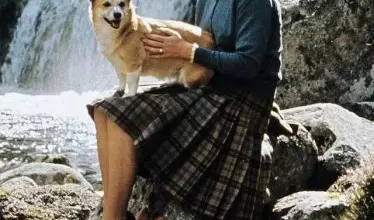 Rare off-duty photo of Queen Elizabeth II by a waterfall leaves fans spellbound