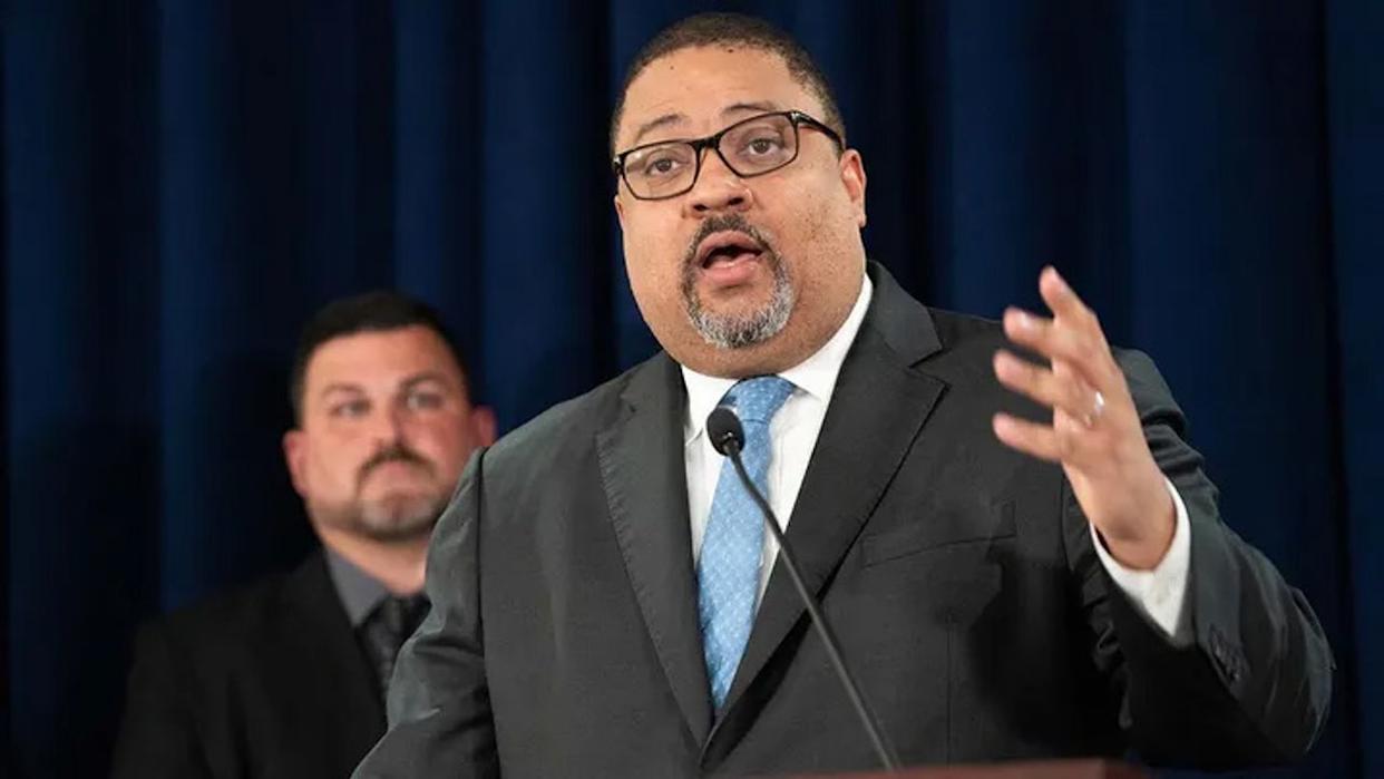<div>Manhattan District Attorney Alvin Bragg speaks during a news conference in New York City. (Barry Williams/New York Daily News/Tribune News Service via Getty Images)</div>