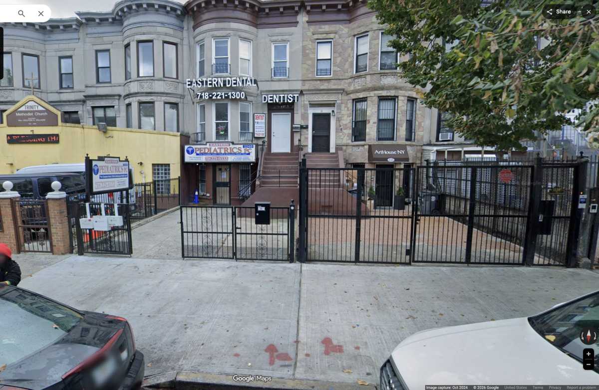 Man fatally stabbed following late-night argument with a woman in Brooklyn