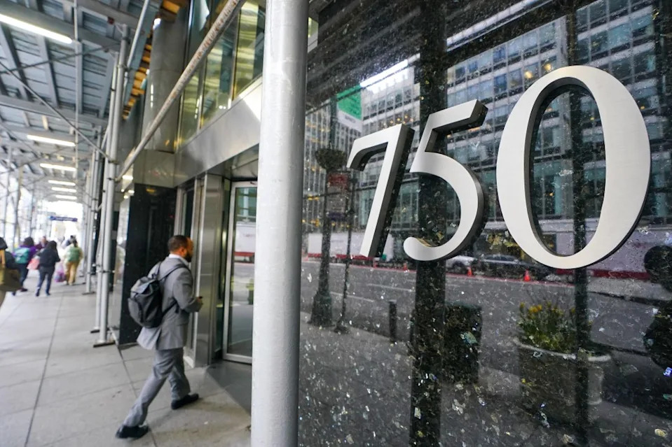 SL Green is carving 680 rental units out of 750 Third Ave. The $805 million project is set to be completed in 2029. Robert Miller