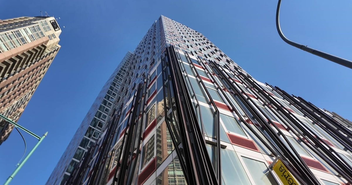 Frightening elevator malfunctions at Queens high-rise scare tenants: "It's a ticking time bomb"