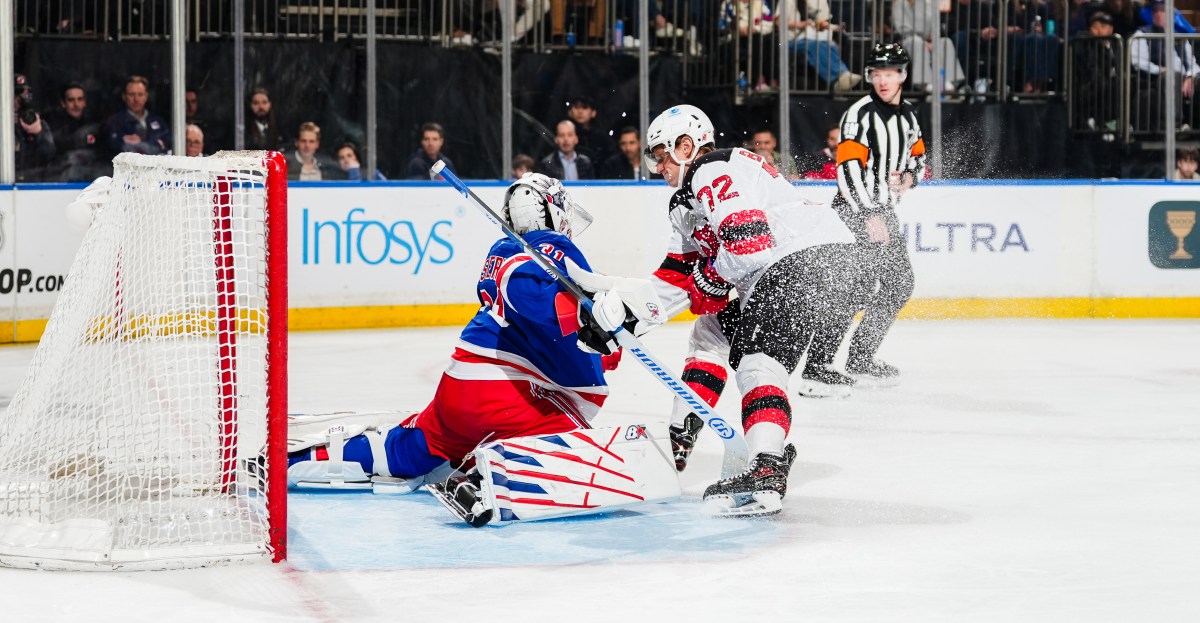 New Jersey Devils Fall Flat In 4-1 Loss To New York Rangers