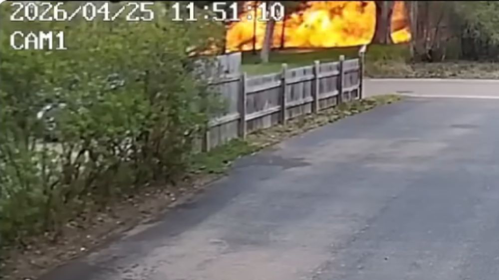 VIDEO: Fiery plane crash in Brooklyn Park leaves 2 dead including North Dakota lawmaker