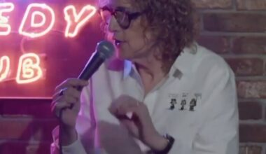 Comedian Judy Gold Ejects Antisemitic Heckler at NYC Comedy Club: “Antisemites Aren’t Even Ashamed Anymore”