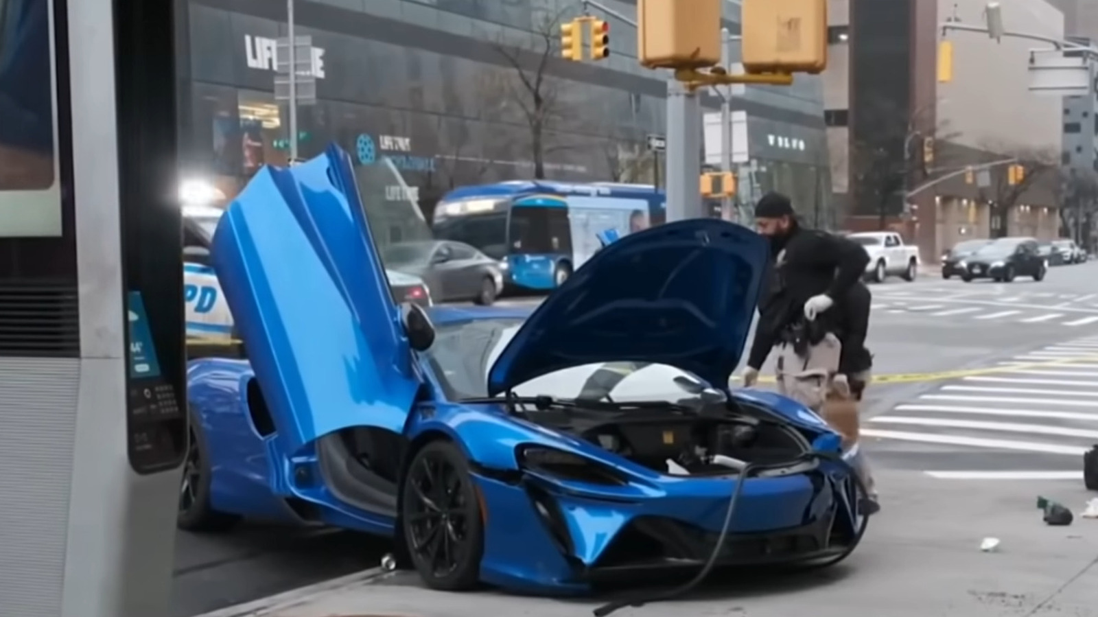 McLaren Artura And Luxury SUVs Smashed In Thwarted NYC Parking Garage Heist
