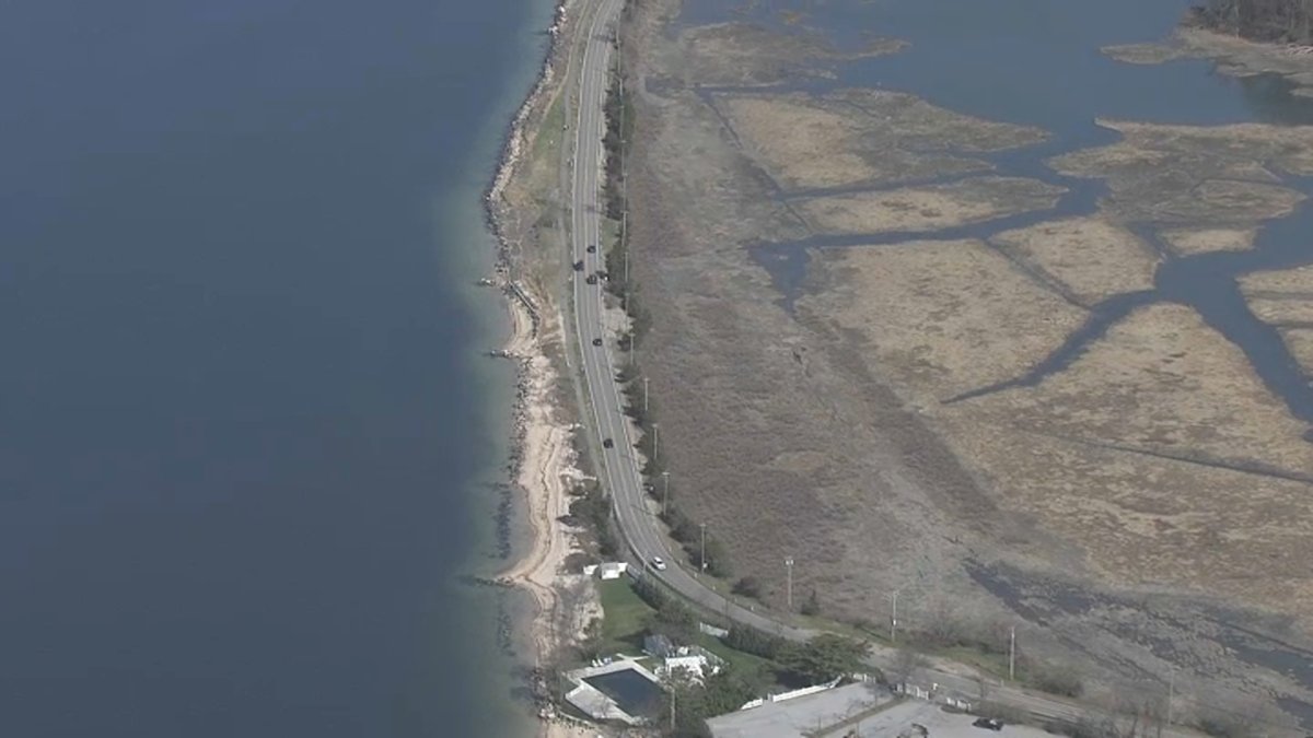 Mystery death investigated in affluent Long Island community – NBC New York