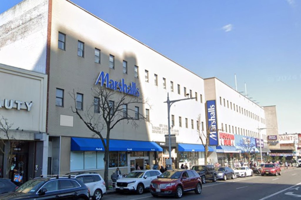 Marshalls
168-23 Jamaica Avenue