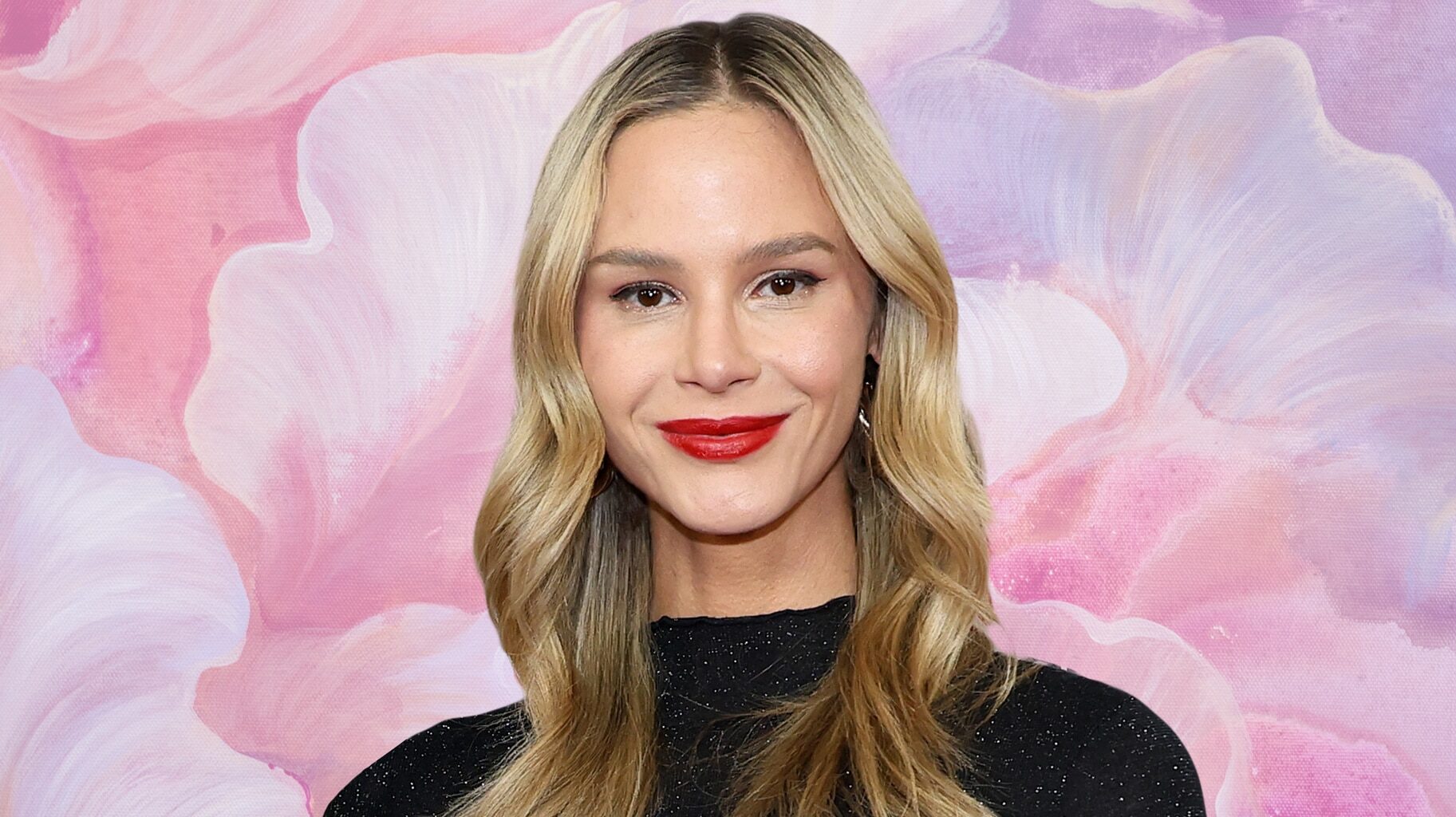 Meghan King Shares a New Look at Her Life in NYC (PHOTOS)