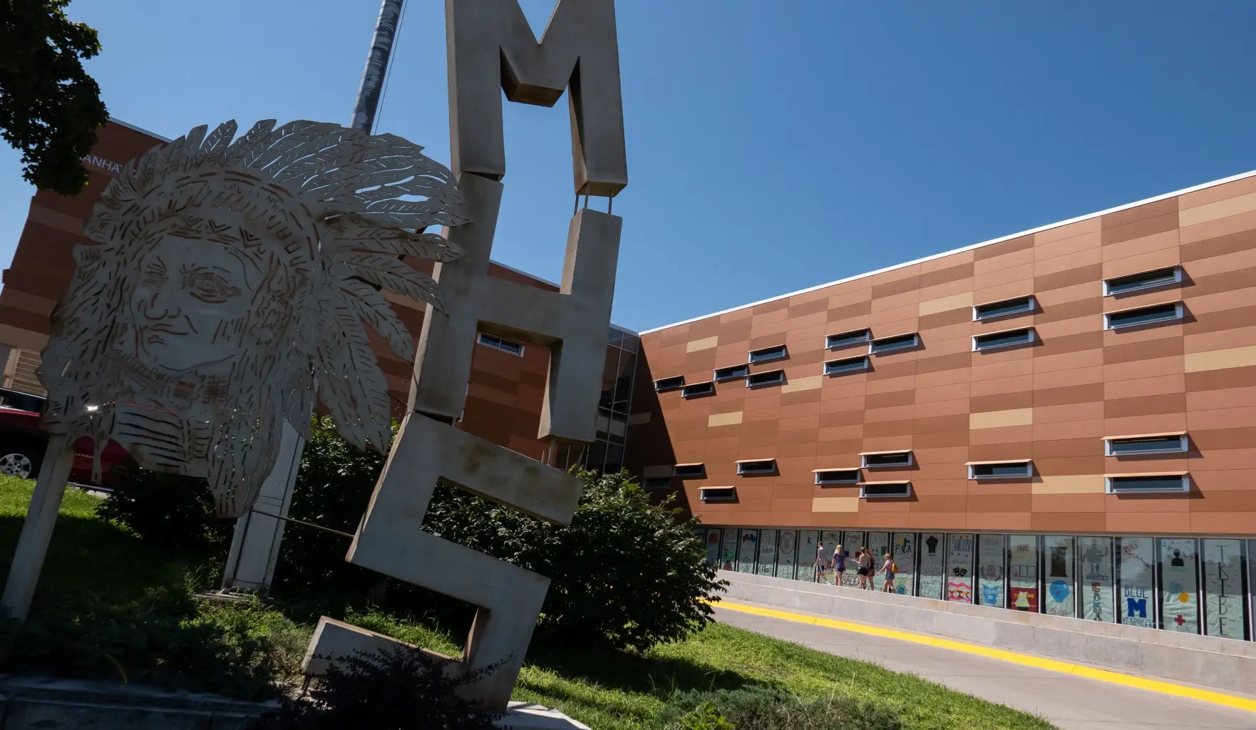 Teen arrested at Manhattan High School