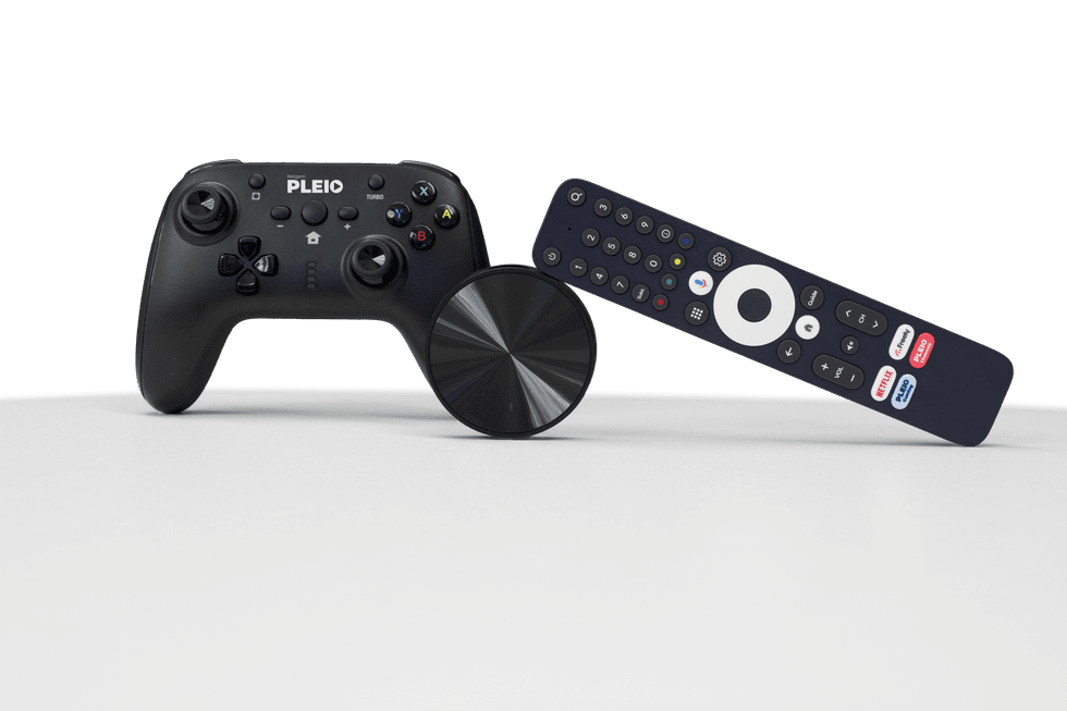 Netgem PLEIO box with games controller and remote controller