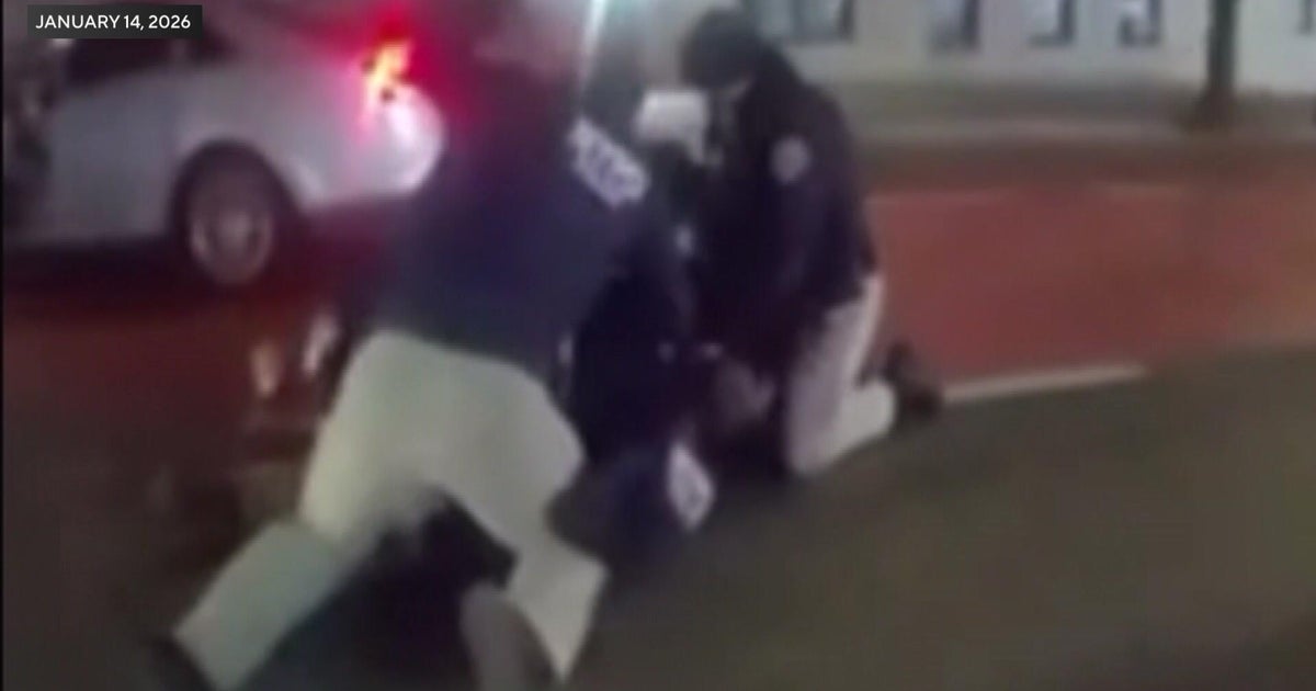 Bronx man suing NYPD after he says he was violently arrested