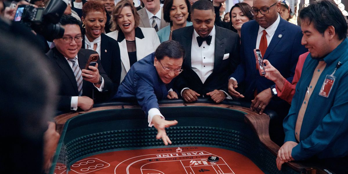 New York City's first full casino with live table games opens