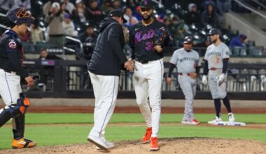 Mets' Devin Williams showered with boos after his latest Mets implosion