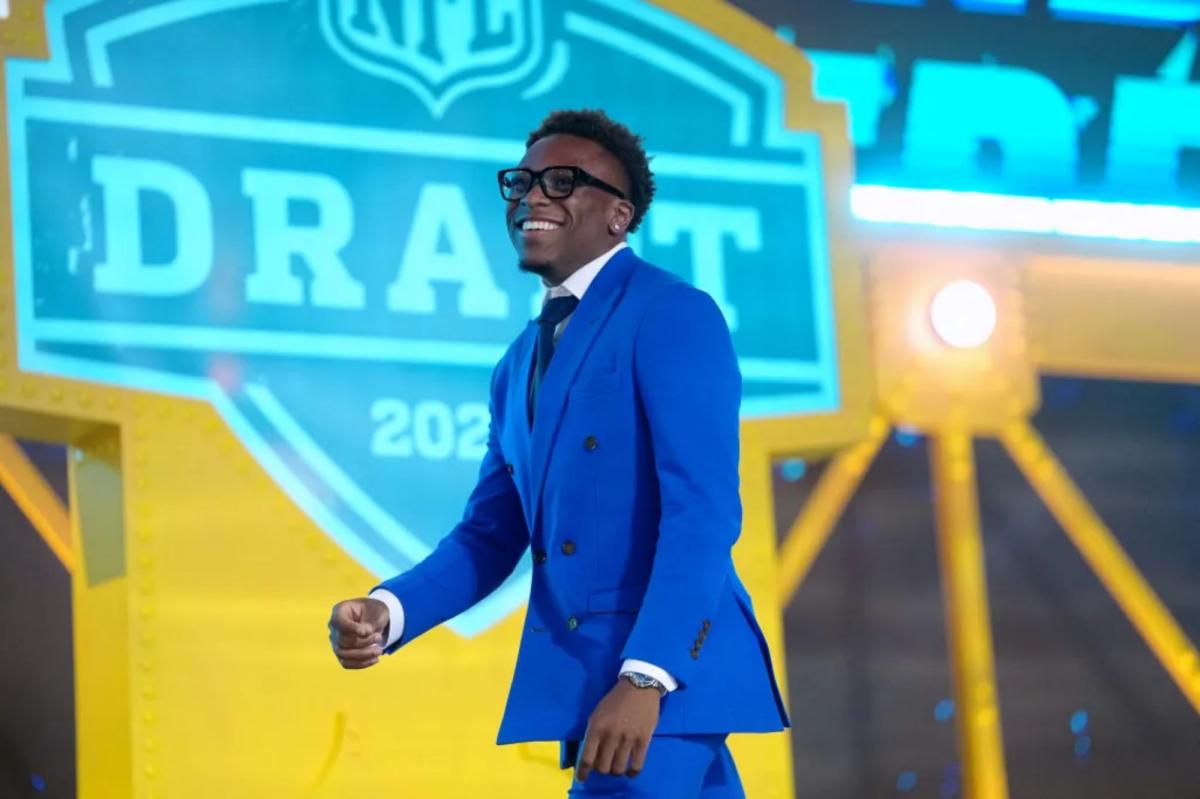 Giants select cornerback Colton Hood with No. 37 pick in 2026 NFL Draft