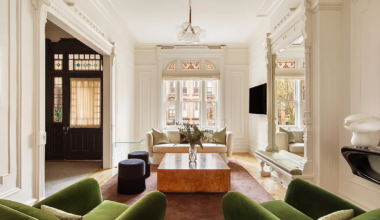 brooklyn open house - park slope parlor with pier mirror and moldings painted white