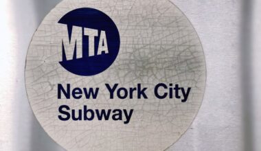 Man Fatally Struck By Subway Train During Morning Rush In NYC