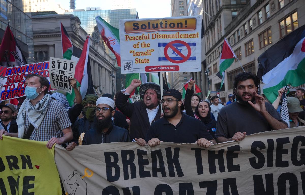 America must confront the evil of soaring antisemitism — before it's too late