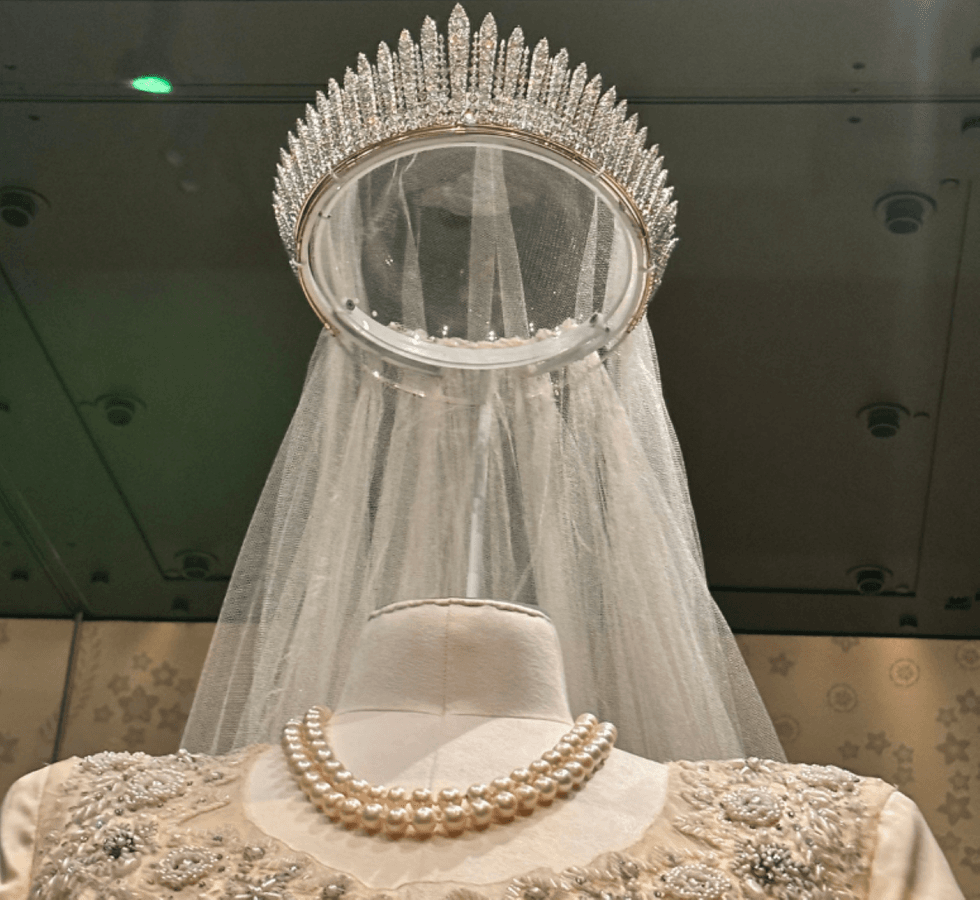 Queen Mary's Fringe tiara