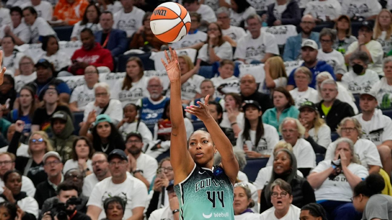 Liberty re-sign Betnijah Laney-Hamilton after missing 2025