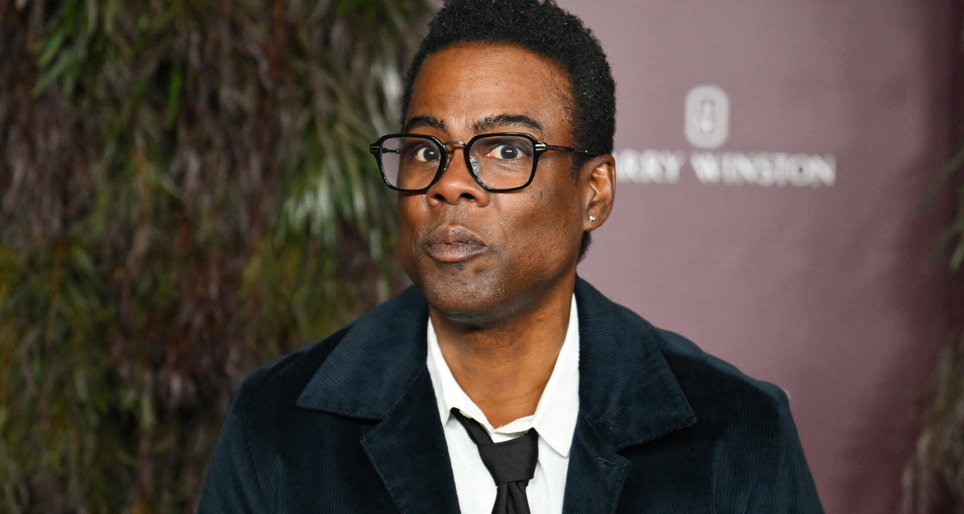 Chris Rock Steps Out with New Rumored Girlfriend Simone Henault