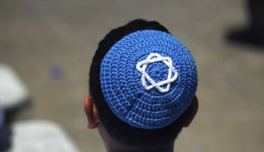 A child wearing a Kippah