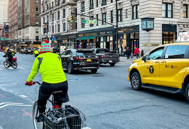 Traffic is pictured at W. 72nd St. and Amsterdam Ave. in Manhattan. (Shutterstock)