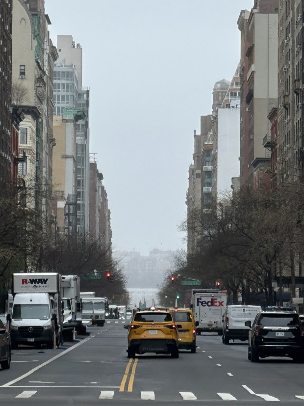 Traffic moves along W. 72nd St. in Manhattan. (Shutterstock)