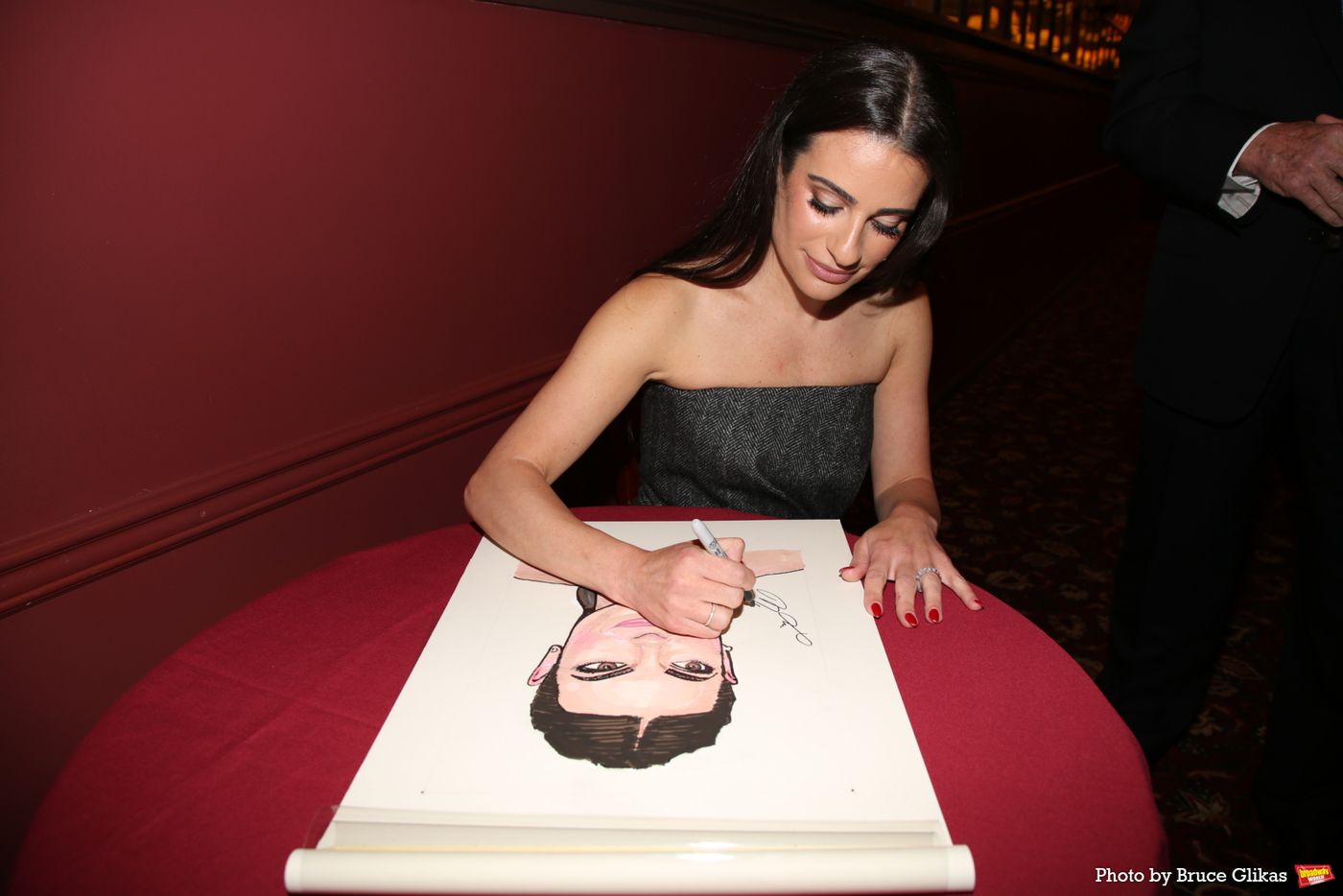 Photos: CHESS Star Lea Michele Receives Portrait at Sardi's  Image