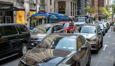 Construction starts to redesign Madison Avenue bus lanes