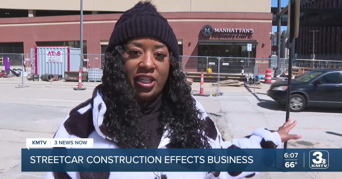 Manhattan's Deli closes downtown location amid streetcar construction.