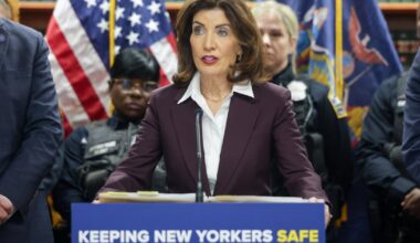 With no budget accord yet, NY lawmakers pass another extender