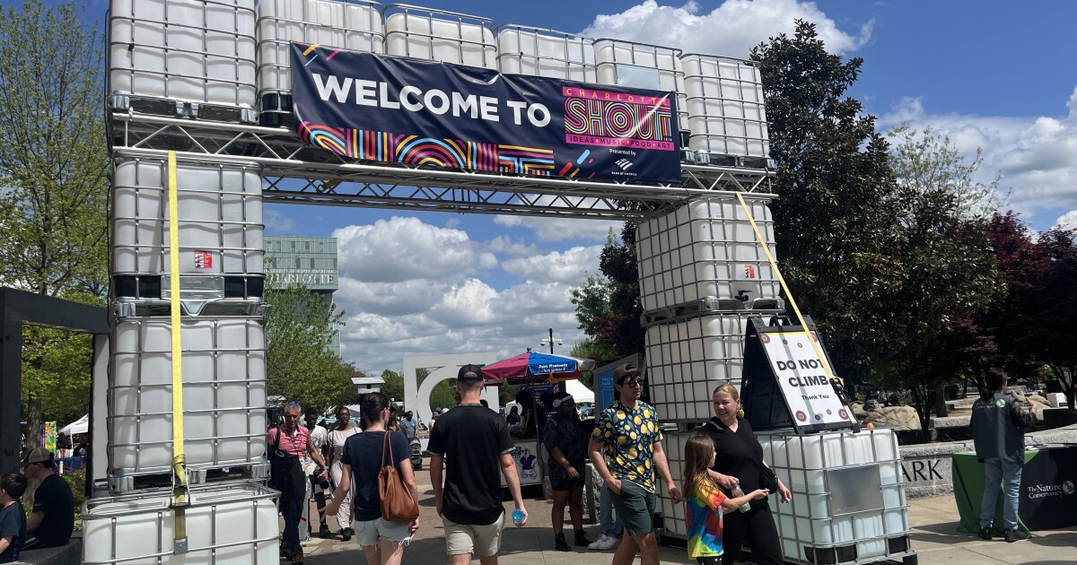 'It's wonderful': Charlotte SHOUT! draws kings and queens to First Ward Park | WFAE 90.7