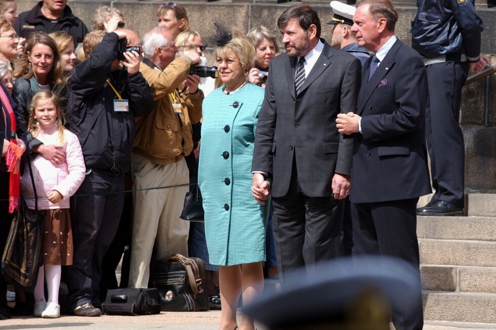 Danish queen's father dies in Australia at 84