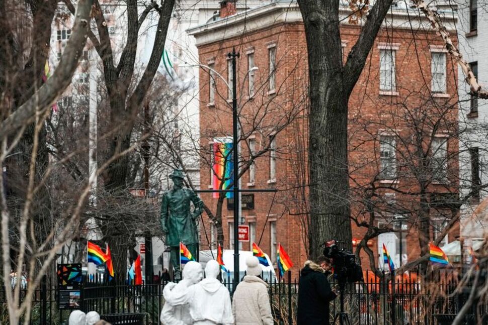 US Government Agrees to Return Rainbow Pride Flag to New York's Stonewall Monument