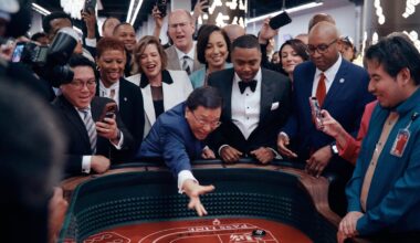 New York City's first full casino with live table games opens