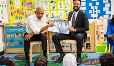 Obama meets Mamdani in New York City before reading to preschoolers