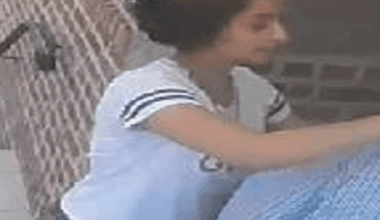 Woman rips $2,000 necklace off man, 91, outside his Queens home