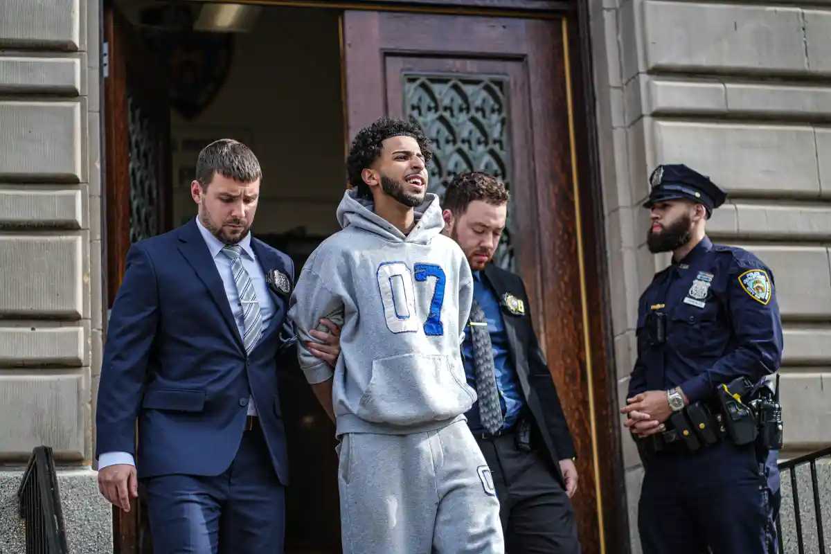 CM Wong fumes after Bronx man gets released after arraignment for taking part in chaotic street takeover in Middle Village – QNS