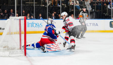Shesterkin makes 22 saves, Rangers top Devils to win 3rd straight