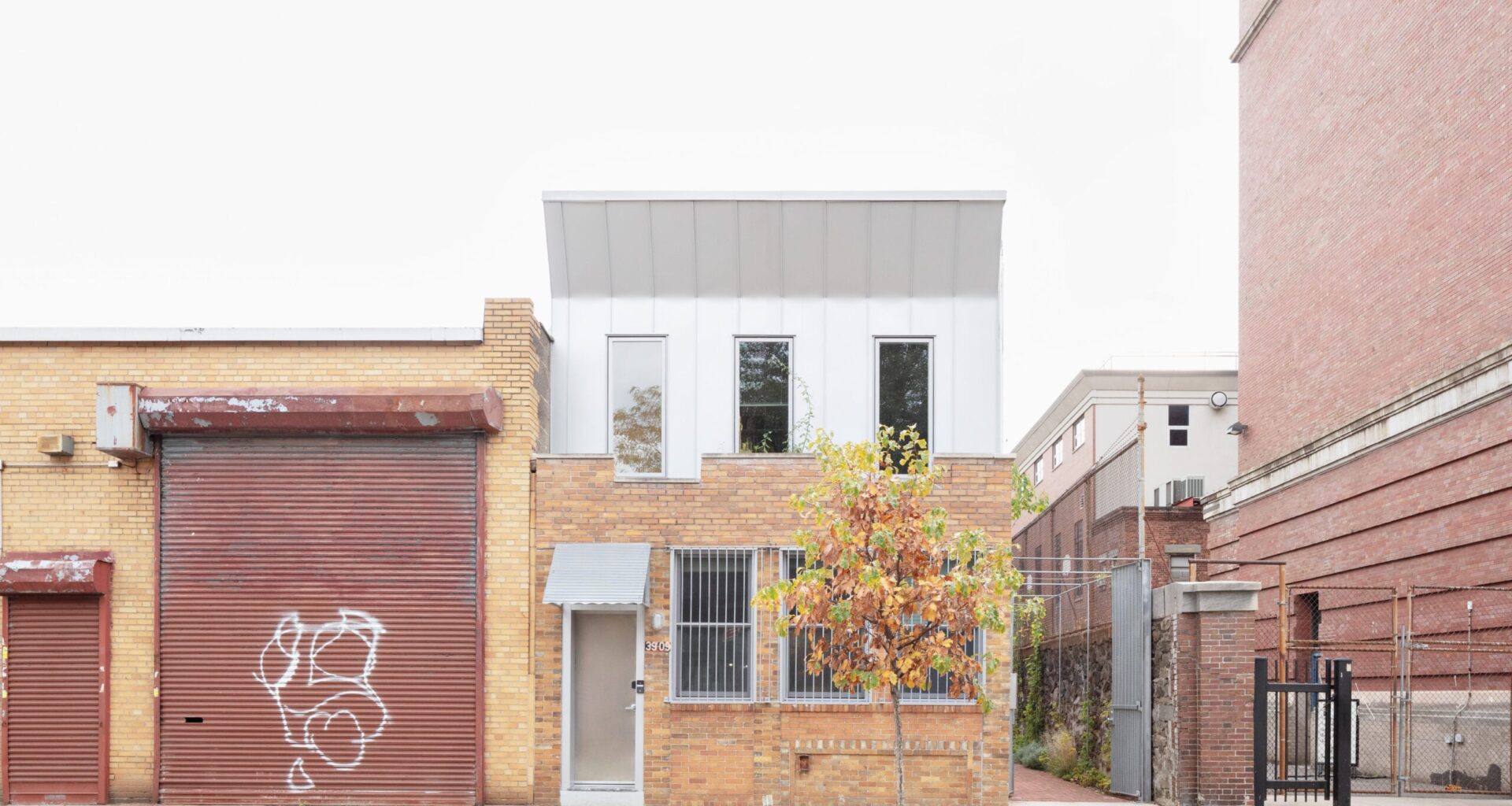 A New York City Home Transforms into a Two-Part Sanctuary