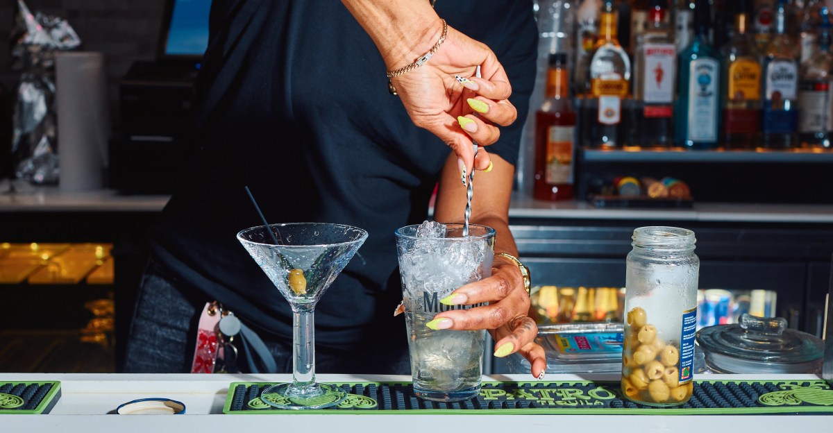 Michelle’s Cocktail Lounge Is the Panamanian Community’s Brooklyn Hub